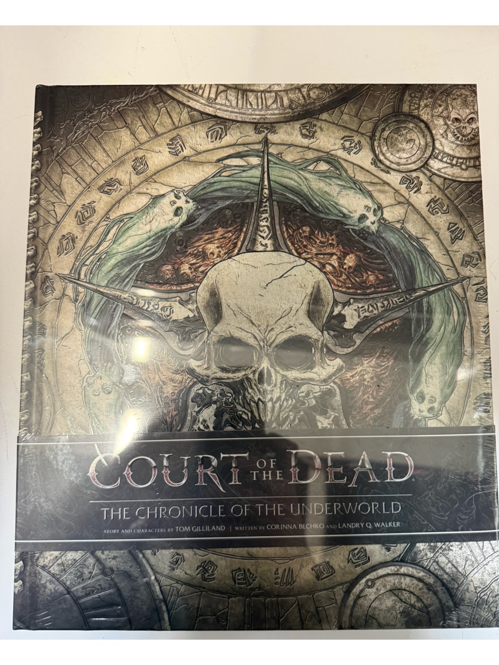 new book court of the dead the chronicle of the underworld